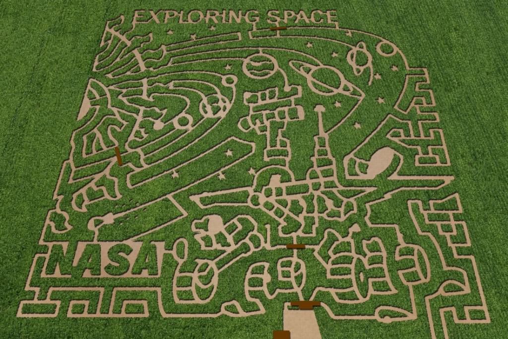 Aerial photograph of a corn maze in Lehi, Utah in 2011